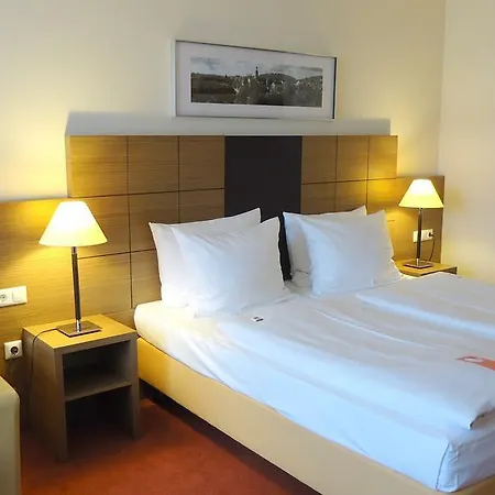 Western Hotel 3*