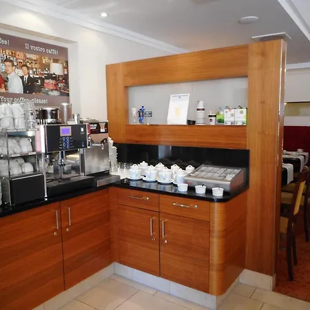 Western Hotel 3*