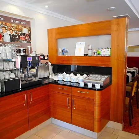 Szálloda Western 3*