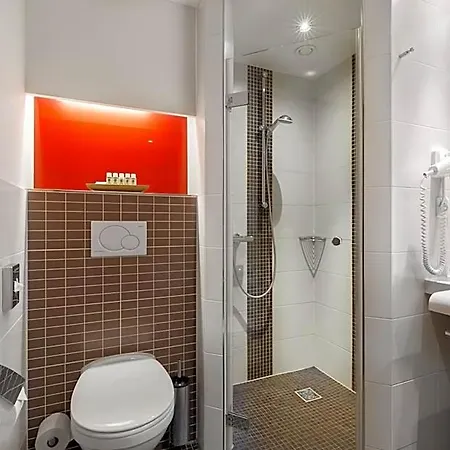 Western Szálloda 3*