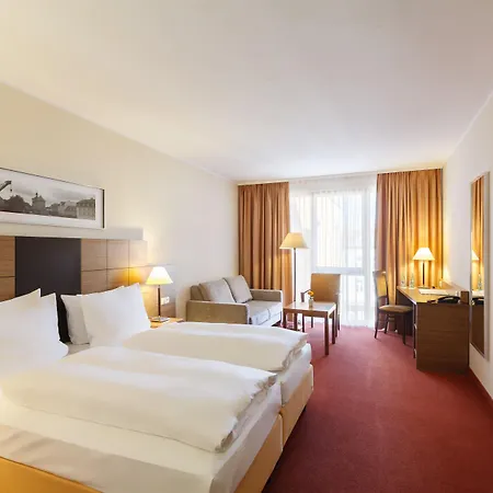 Western Hotel 3*