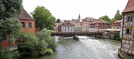 Western Hotell 3*