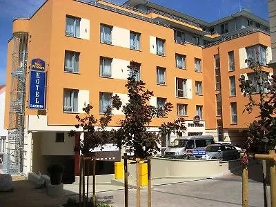 Hotel Western